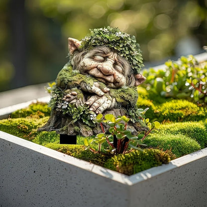 Graddi Enchanted Forest Garden Stakes