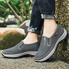 Load image into Gallery viewer, Men&#39;s Arch Support &amp; Breathable and Light &amp; Non-Slip Shoes

