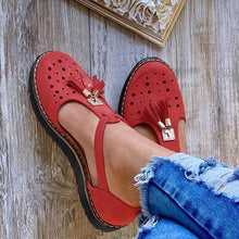 Load image into Gallery viewer, Women&#39;s Tassel Hollow Platform Sandals
